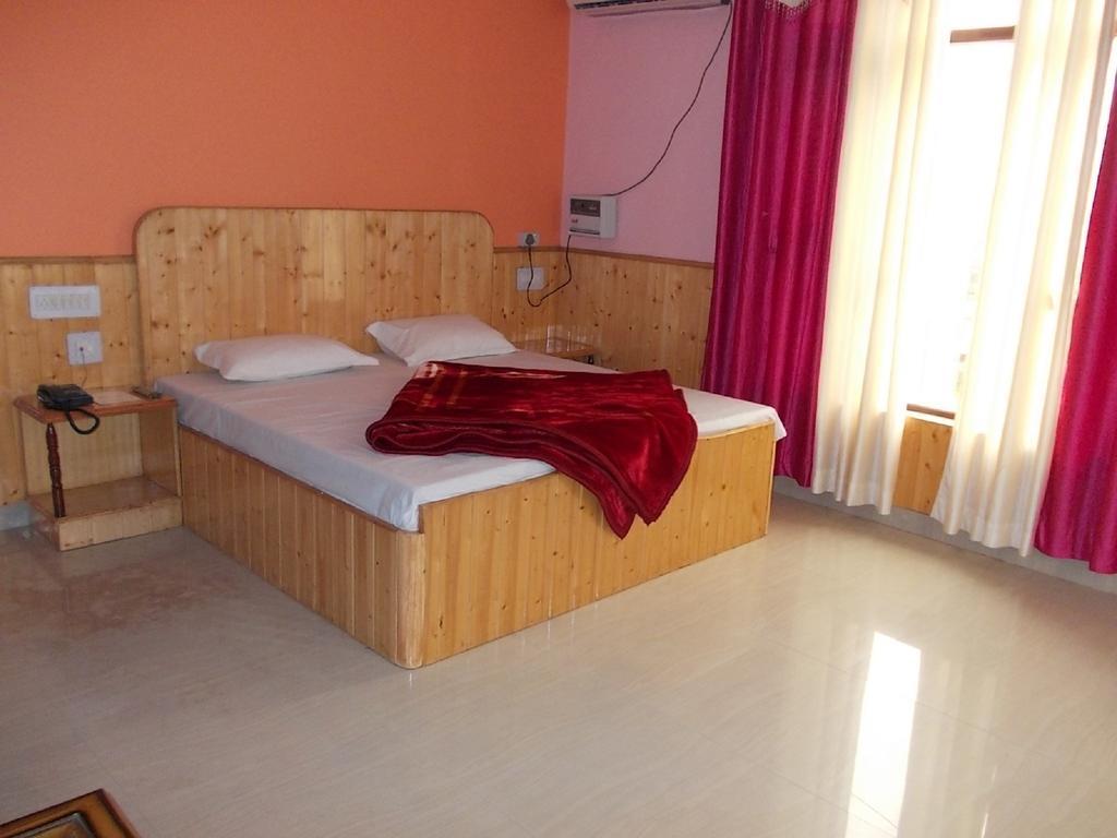 Himgiri Resort Nagchala Dış mekan fotoğraf